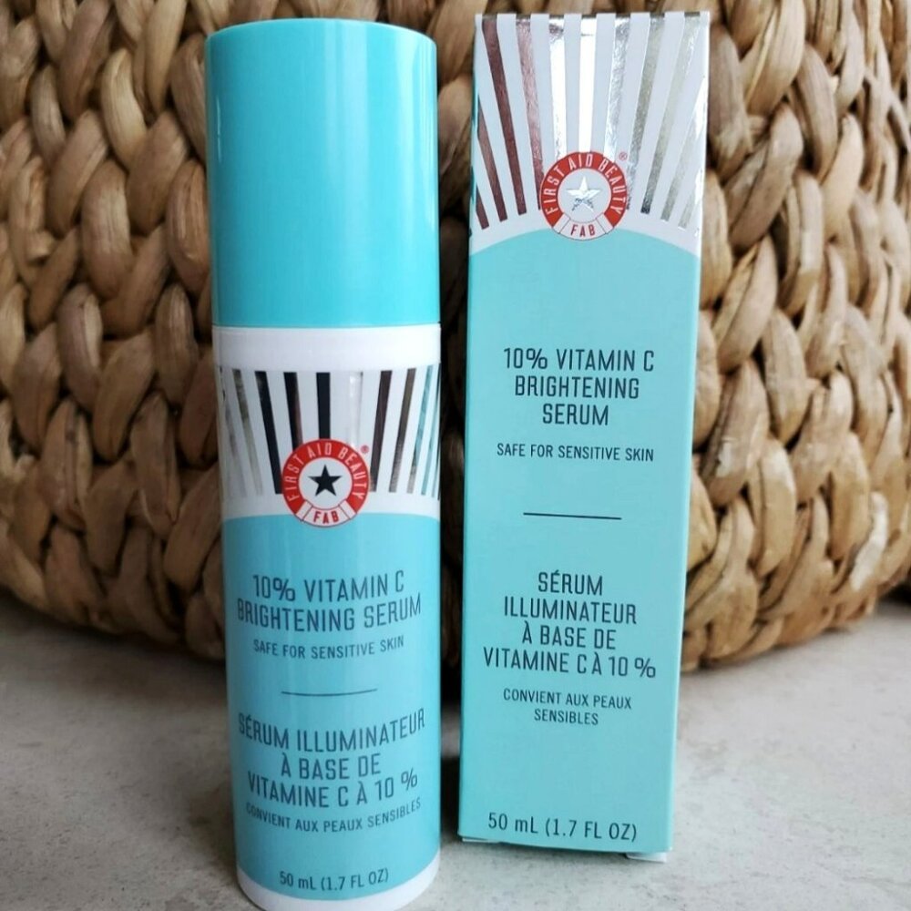 First Aid Beauty Vitamin C Brightening Serum